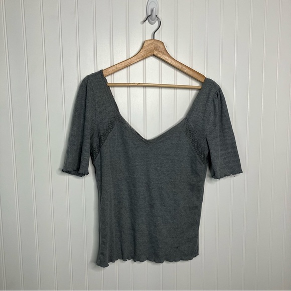 Free People Top Large Gray Lace Short Sleeve Ribbed Margaux Sweetheart Tee - Picture 1 of 8